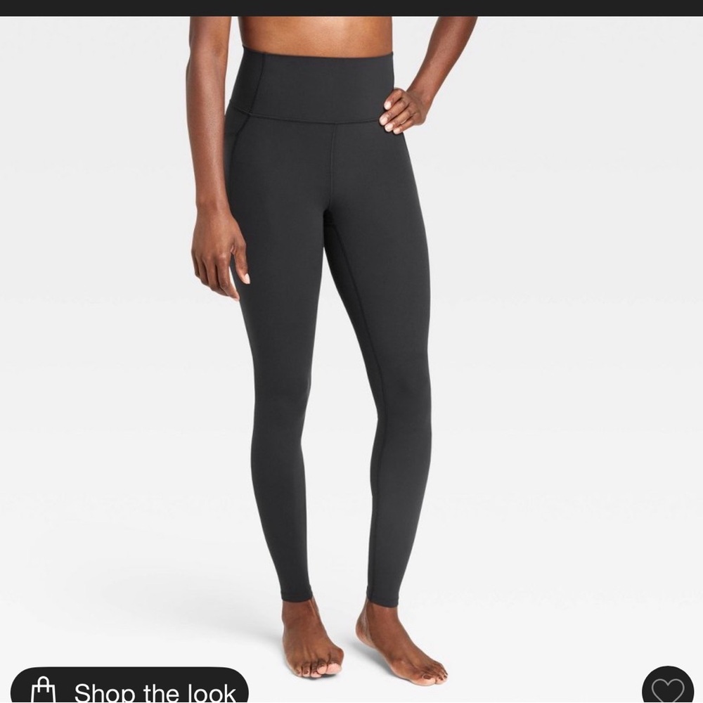 Women's Everyday Soft Crossover 7/8
Leggings - All In Motion™ black